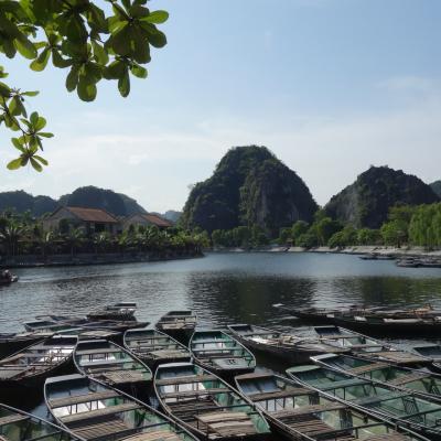 Vietnã: Tam Coc em Hoa Lu
