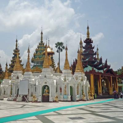 Mianmar - Shwedagon Pagoda em Yangon