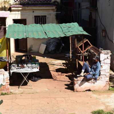 Cuba - Lojinha de garagem