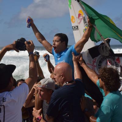 Havaí - Campeonato Mundial de Surf 2015,  vitória do Mineirinho