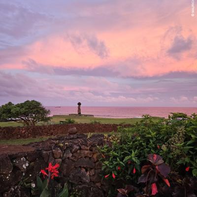 Ilha De Pascoa Nascer Do Sol Em Tahai